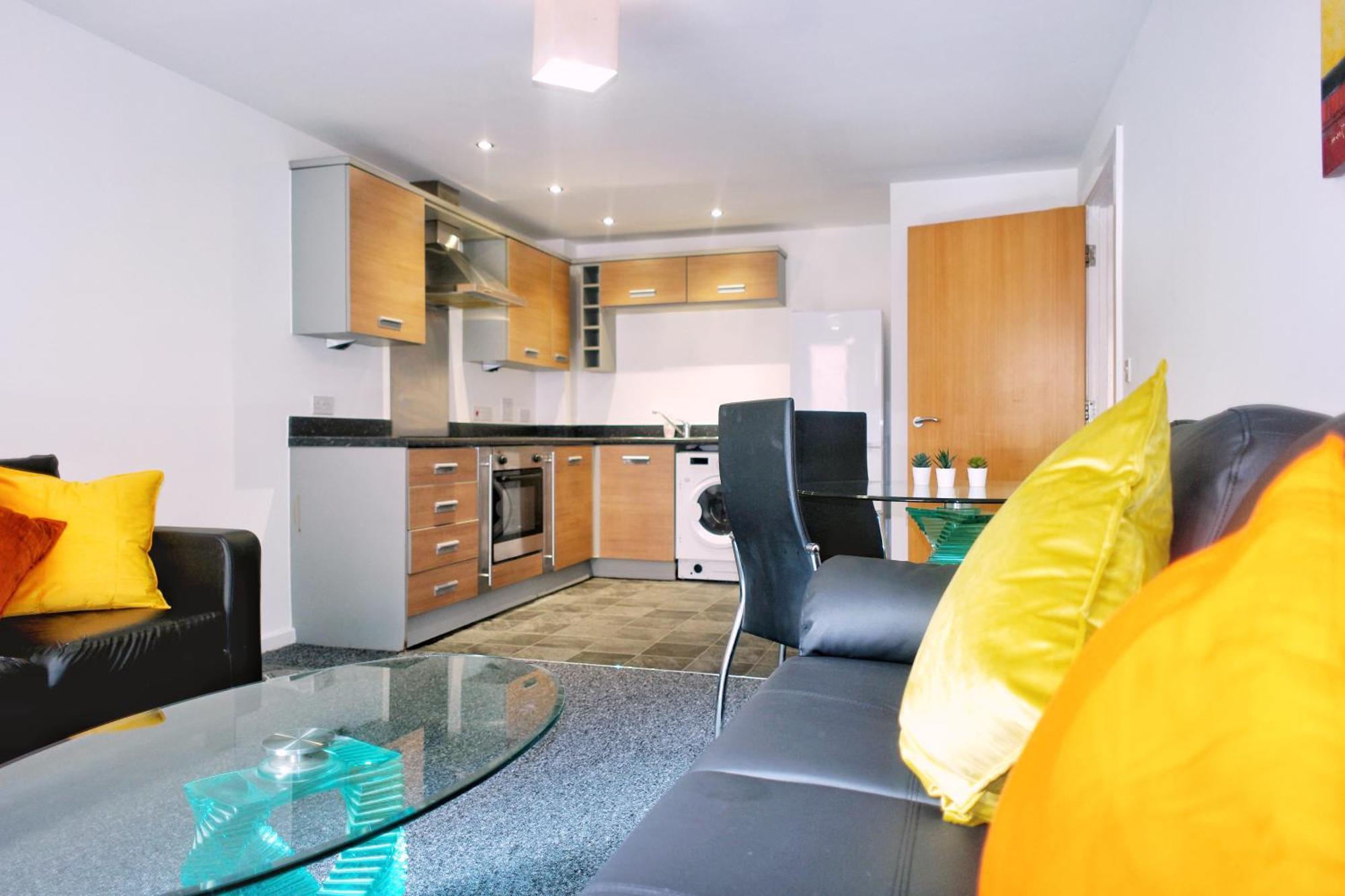 2 Bed Ensuite With Balcony And Free Onsite Secure Parking Manchester Luaran gambar
